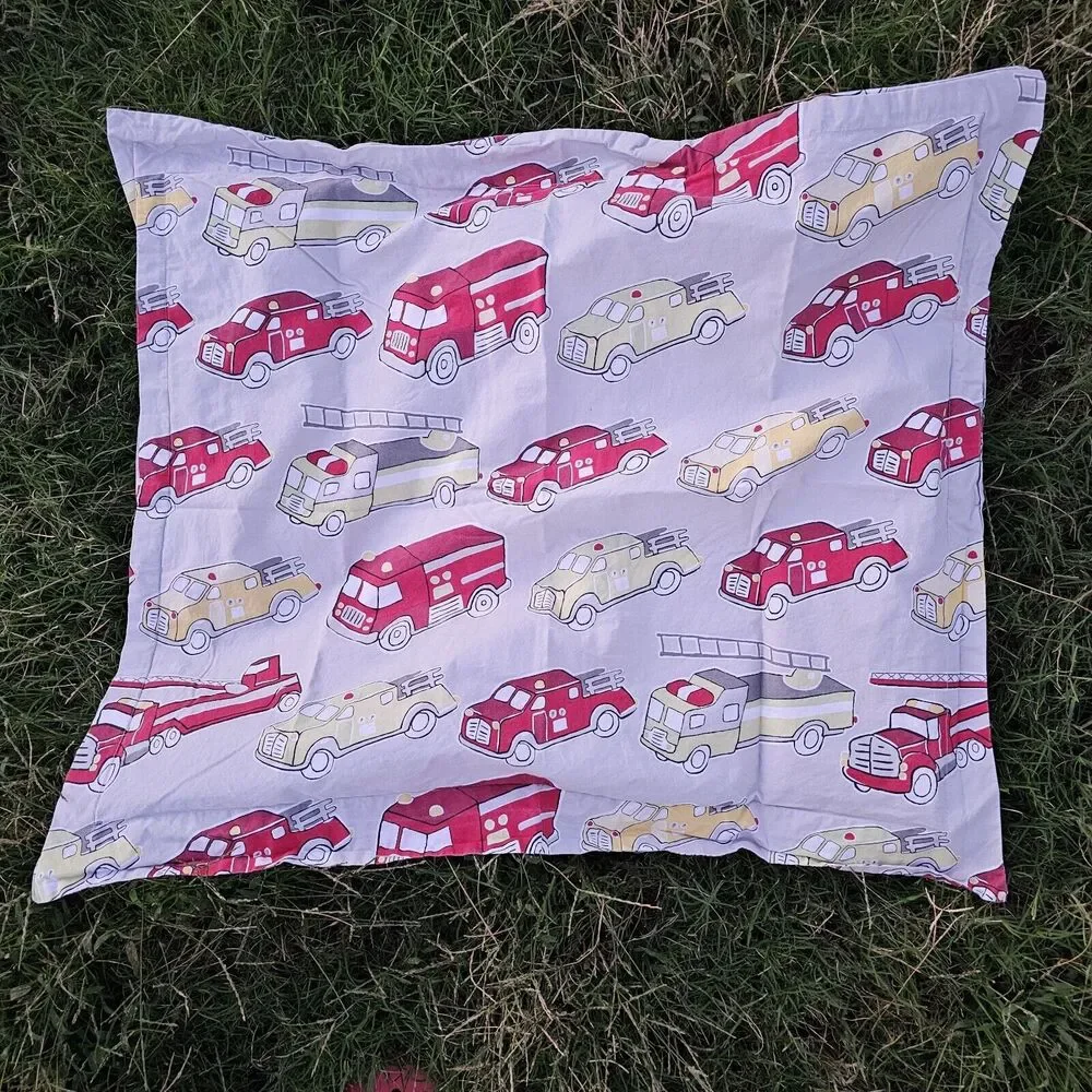 Pottery Barn Kids Full/Queen Fire Trucks Duvet And Single Sham SEE PICTURES!
